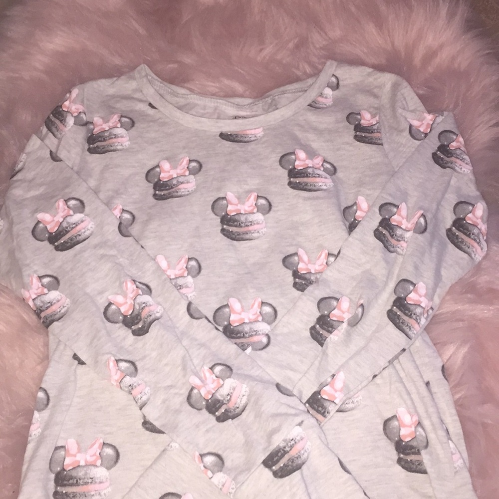 Minnie Mouse macaroon Top